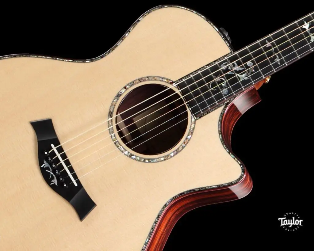 Taylor Guitars 900-series to display UV finish